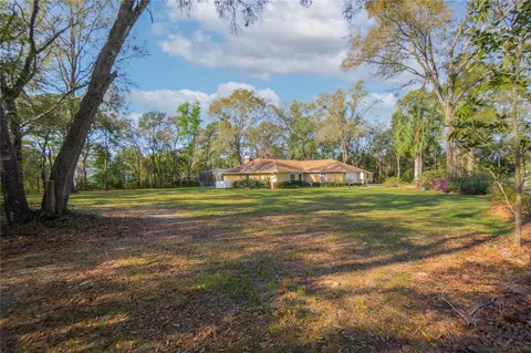 Exterior - 826 E Gaines Ln, Hernando, FL 34442 photo 1 of 18