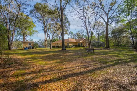 Exterior - 826 E Gaines Ln, Hernando, FL 34442 photo 10 of 18
