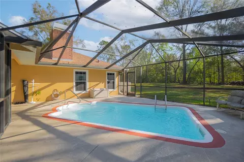 Exterior - 826 E Gaines Ln, Hernando, FL 34442 photo 5 of 18