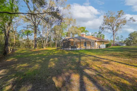Exterior - 826 E Gaines Ln, Hernando, FL 34442 photo 13 of 18