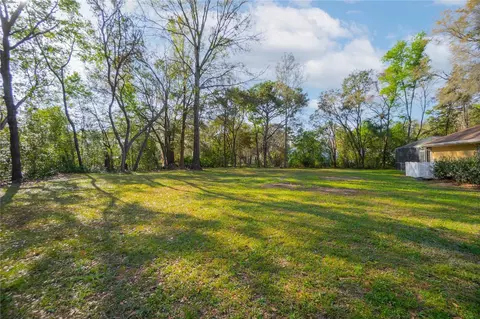 Exterior - 826 E Gaines Ln, Hernando, FL 34442 photo 15 of 18