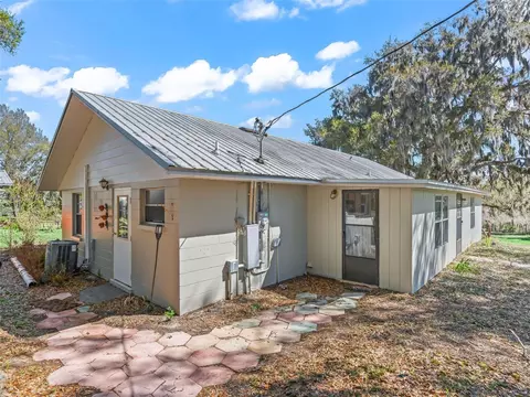 Exterior - 6350 NE 86th Ave, Bronson, FL 32621 photo 14 of 24