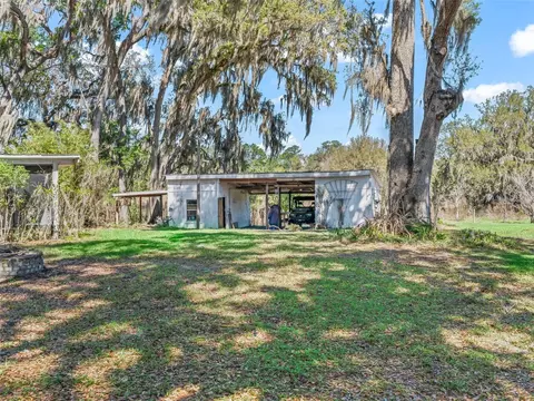 Exterior - 6350 NE 86th Ave, Bronson, FL 32621 photo 17 of 24