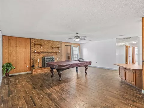 Living - 6350 NE 86th Ave, Bronson, FL 32621 photo 3 of 12