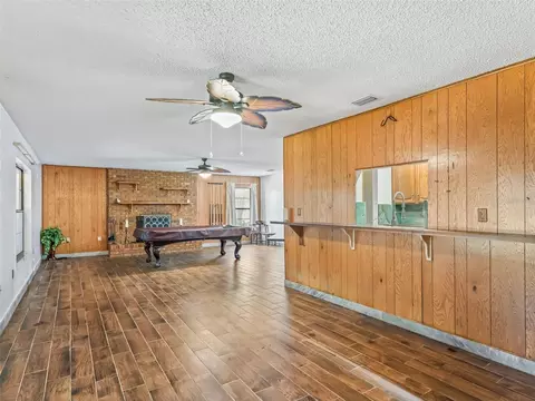 Living - 6350 NE 86th Ave, Bronson, FL 32621 photo 7 of 12