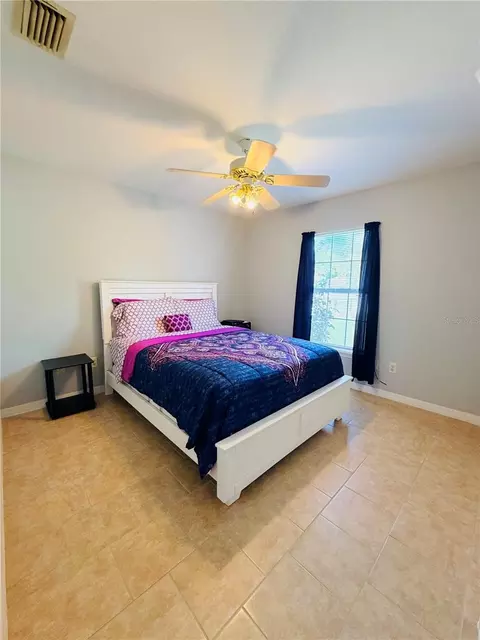 Bedroom - 16 Pecan Drive Loop, Ocala, FL 34472 photo 1 of 4