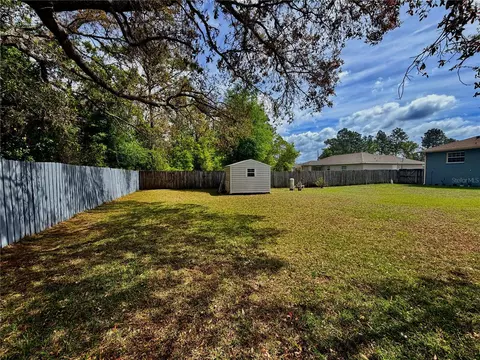 Exterior - 16 Pecan Drive Loop, Ocala, FL 34472 photo 7 of 10