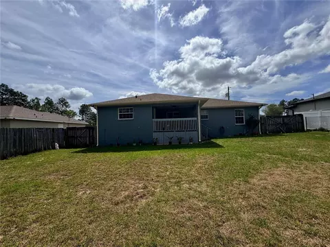 Exterior - 16 Pecan Drive Loop, Ocala, FL 34472 photo 3 of 10