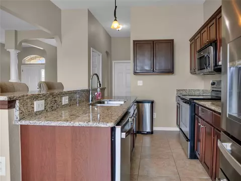 Kitchen - 6260 SW 90th St, Ocala, FL 34476 photo 6 of 6