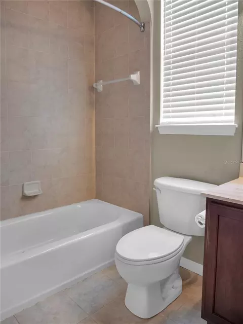 Bath - 6260 SW 90th St, Ocala, FL 34476 photo 9 of 9
