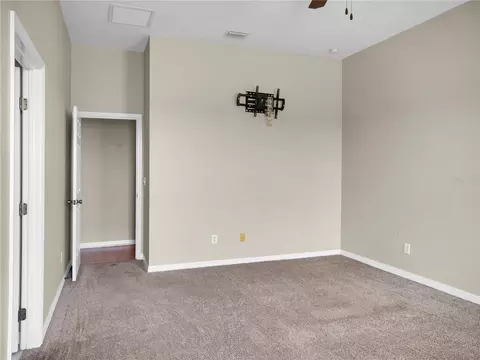 Bedroom - 6260 SW 90th St, Ocala, FL 34476 photo 5 of 11
