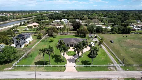 4810 SW 198 Ter, Southwest Ranches, FL 33332