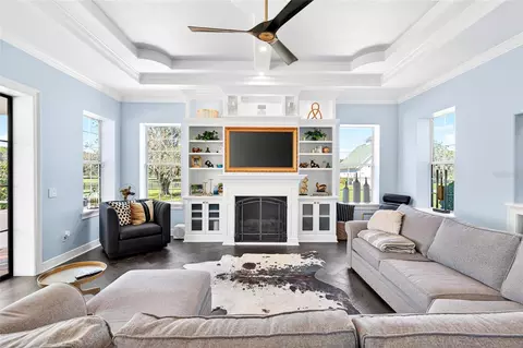 Living - 2730 SE 101st St, Ocala, FL 34480 photo 1 of 2