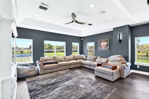 Living - 2730 SE 101st St, Ocala, FL 34480 photo 2 of 2