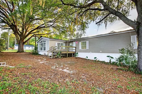 11065 NE 145th Ln, Fort Mc Coy, FL 32134