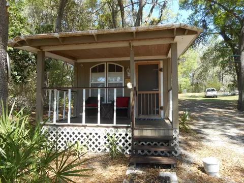 880 SW Shorewood Dr, Dunnellon, FL 34431