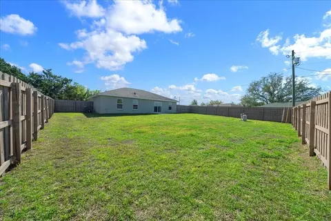 Exterior - 19 Juniper Loop Run, Ocala, FL 34480 photo 4 of 6