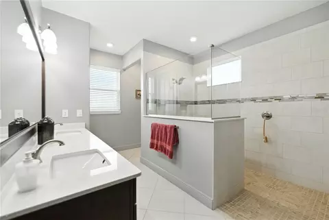 Bath - 8883 SW 85th Loop, Ocala, FL 34481 photo 4 of 6