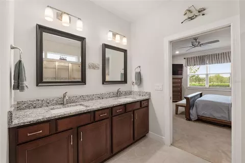 Bath - 9267 SW 56th Loop, Ocala, FL 34481 photo 2 of 7