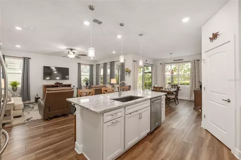 Kitchen - 9267 SW 56th Loop, Ocala, FL 34481 photo 7 of 8