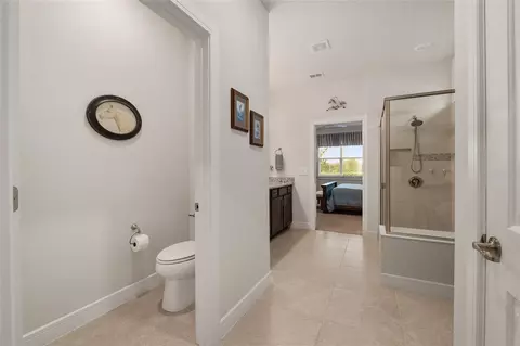 Bath - 9267 SW 56th Loop, Ocala, FL 34481 photo 5 of 7