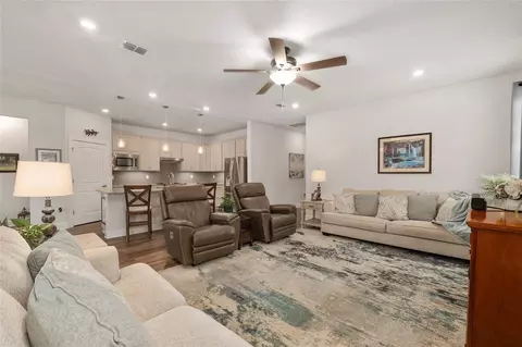 Living - 9267 SW 56th Loop, Ocala, FL 34481 photo 2 of 2