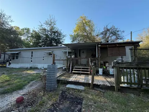 8690 NW 160th St, Trenton, FL 32693