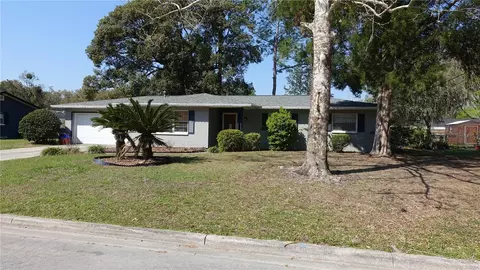 4910 NW 39th Ter NW, Gainesville, FL 32606