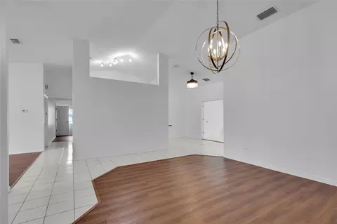 Living - 65 Pecan Loop, Ocala, FL 34472 photo 4 of 7