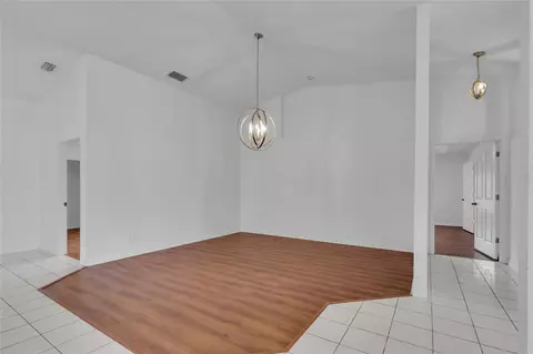 Living - 65 Pecan Loop, Ocala, FL 34472 photo 3 of 7