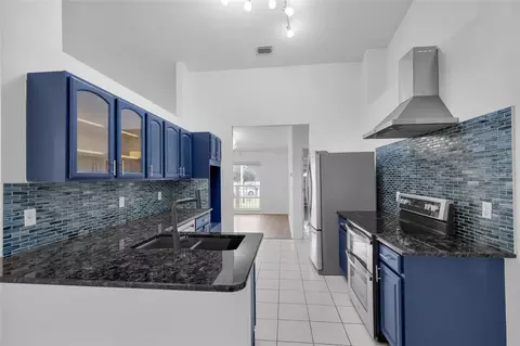 Kitchen - 65 Pecan Loop, Ocala, FL 34472 photo 1 of 5