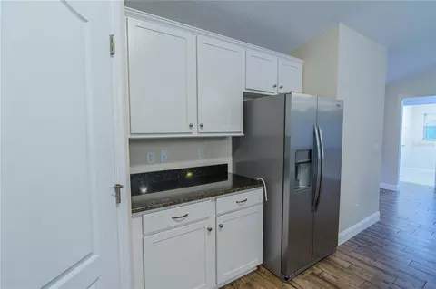 Kitchen - 5273 SW 96th Pl, Ocala, FL 34476 photo 6 of 6