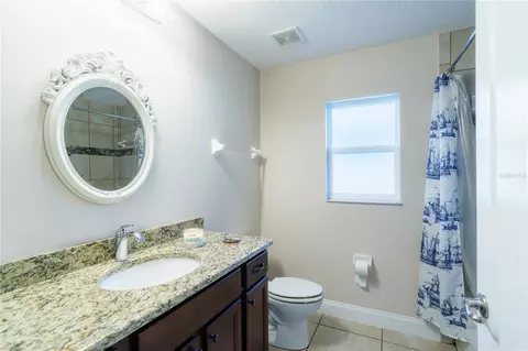 Bath - 5273 SW 96th Pl, Ocala, FL 34476 photo 3 of 8