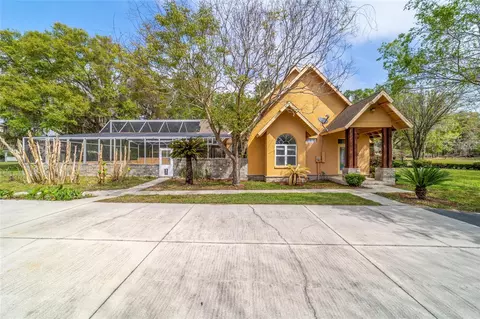 Exterior - 16638 N Highway 329, Reddick, FL 32686 photo 23 of 24