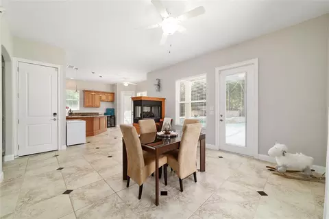 Dining - 2380 SE 73rd Loop, Ocala, FL 34480 photo 4 of 4
