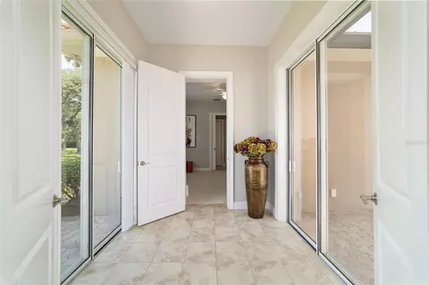 Entry Way - 2380 SE 73rd Loop, Ocala, FL 34480 photo 11 of 13