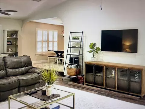 Living - 3829 SE 17th St, Ocala, FL 34471 photo 2 of 2