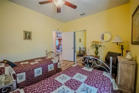 Bedroom - 9077 SW 70th Loop, Ocala, FL 34481 photo 3 of 6