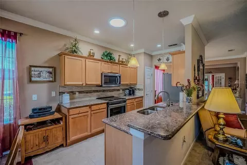 Kitchen - 9077 SW 70th Loop, Ocala, FL 34481 photo 2 of 2