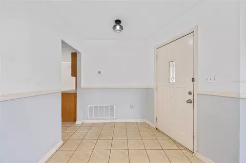 Entry Way - 2130 NE 9th St, Ocala, FL 34470 photo 1 of 1