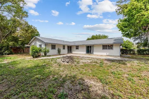Exterior - 2130 NE 9th St, Ocala, FL 34470 photo 8 of 11