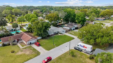 View/Area - 2130 NE 9th St, Ocala, FL 34470 photo 3 of 15