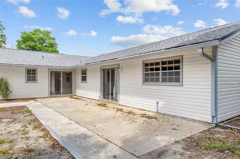 Exterior - 2130 NE 9th St, Ocala, FL 34470 photo 5 of 11