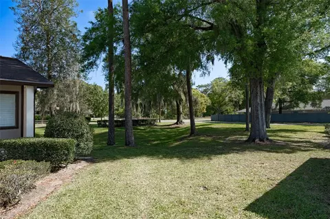 Exterior - 1720 NE 38 Ave, Ocala, FL 34470 photo 4 of 4