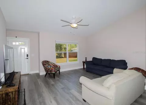 Living - 14 Hemlock Loop Ct, Ocala, FL 34472 photo 1 of 1