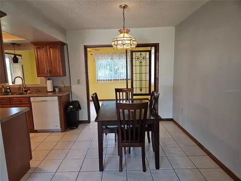 Dining - 11087 SW 77th Ct, Ocala, FL 34476 photo 1 of 3