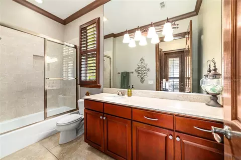 Bath - 678 SE 47th Loop, Ocala, FL 34480 photo 1 of 7