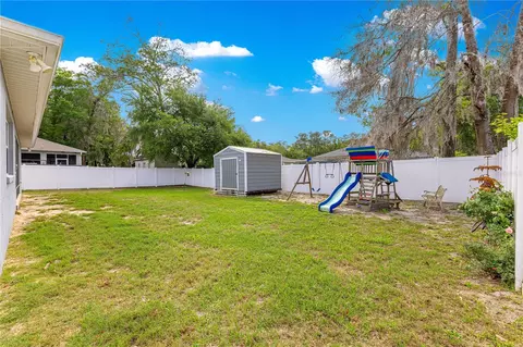 Exterior - 2644 NE 25th St, Ocala, FL 34470 photo 5 of 7
