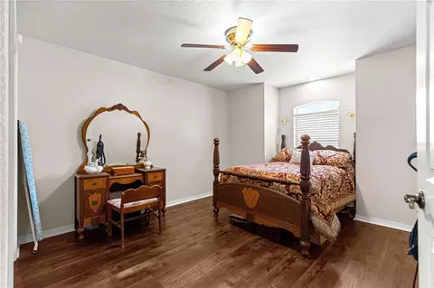 Bedroom - 2644 NE 25th St, Ocala, FL 34470 photo 2 of 4