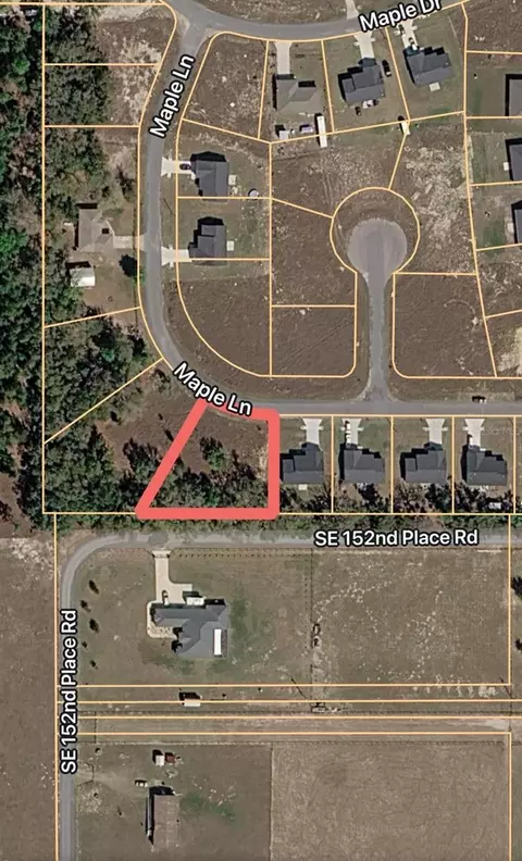 maple lane, Ocklawaha, FL 32179